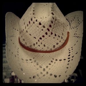 🌟on hold🌟White Straw Cowboy Hat